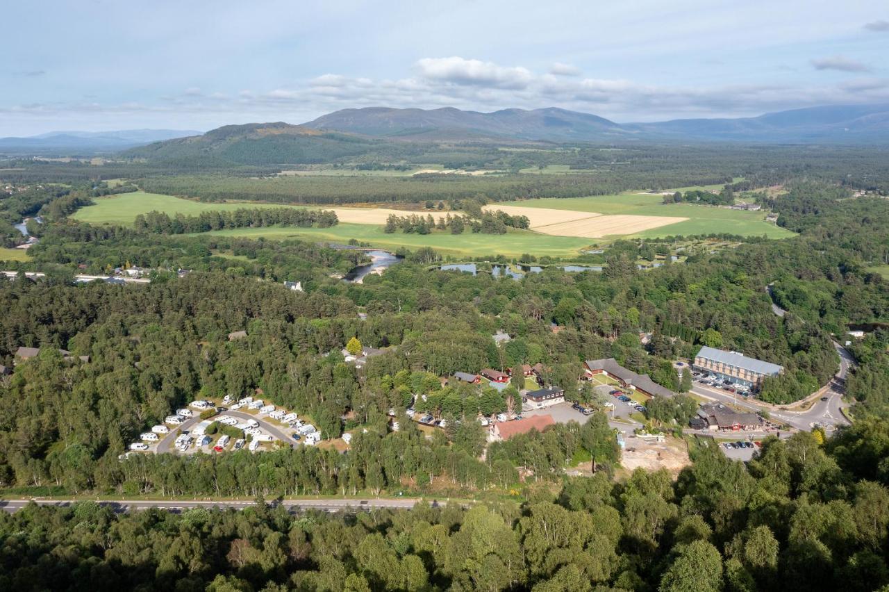 High Range Self-Catering Chalets Aviemore Bagian luar foto